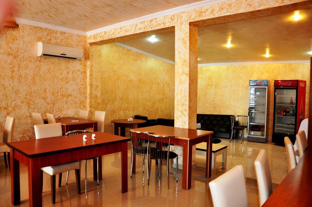 Royal Hotel Batumi Eksteriør billede