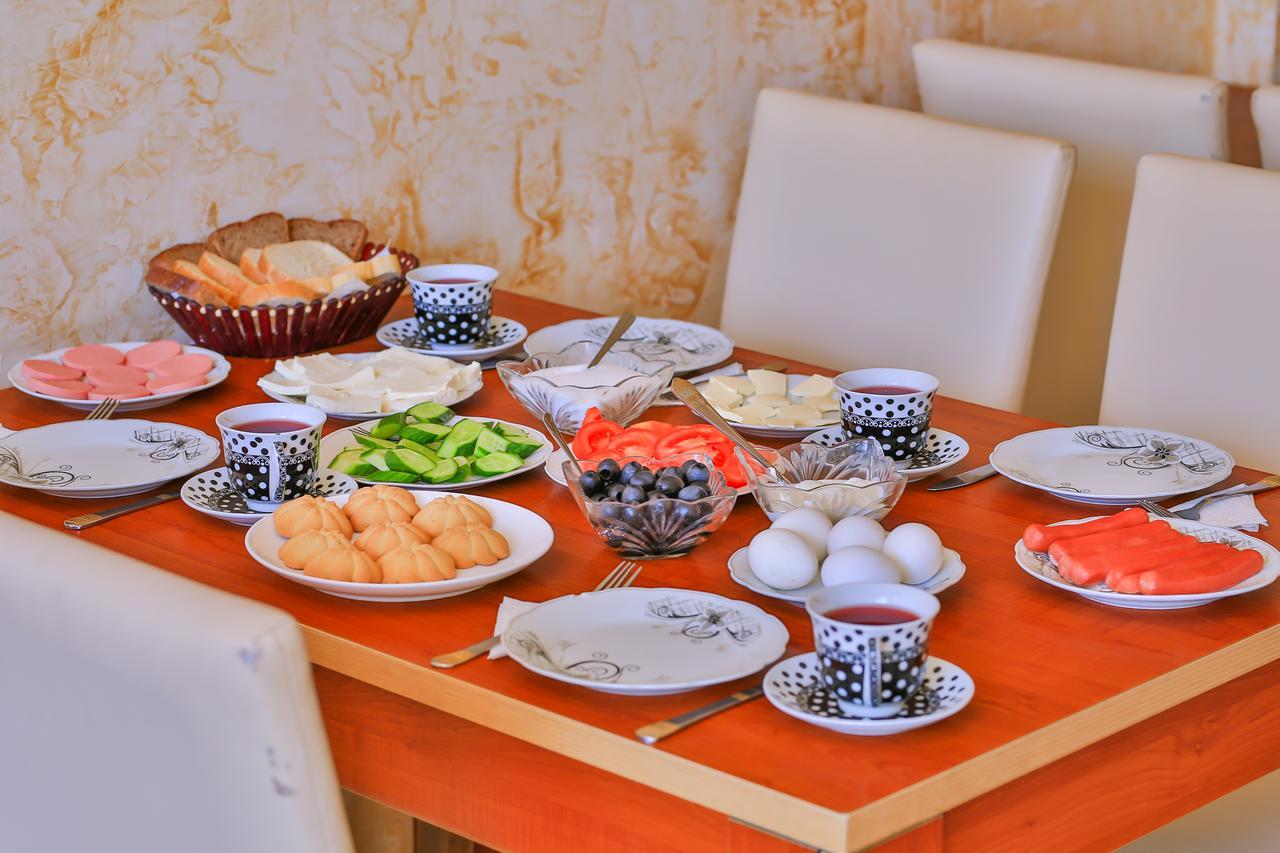 Royal Hotel Batumi Eksteriør billede